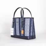 coach mollie tote 25 in signature jacquard