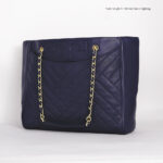 tory burch logo chain strap quilted tote bag