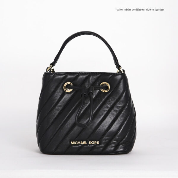 michael kors suri small bucket crossbody