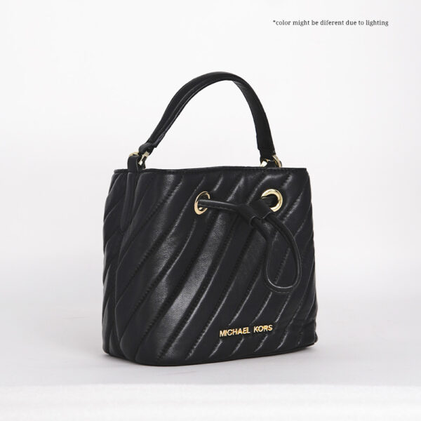 michael kors suri small bucket crossbody