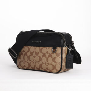 coach graham crossbody in signature canvas