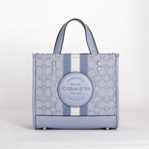 coach dempsey tote 22 in signature jacquard