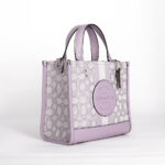 coach dempsey tote 22 in signature jacquard