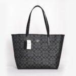 coach city tote in signature canvas