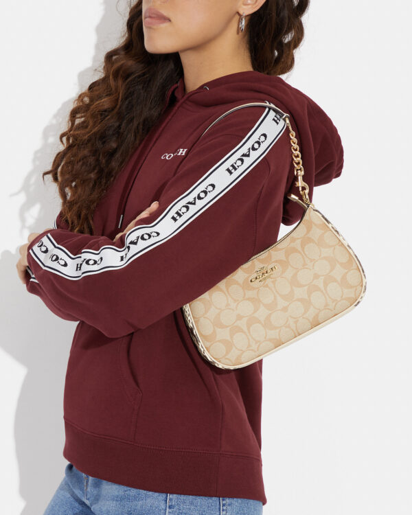 coach teri shoulder bag in signature canvas