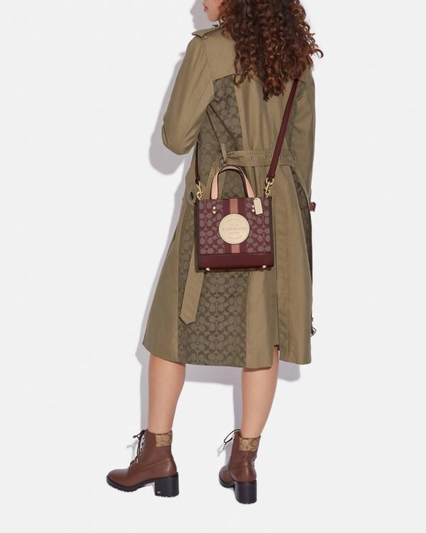 coach dempsey tote 22 in signature jacquard with stripe and coach patch