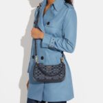 coach teri shoulder bag in signature chambray