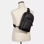 coach west pack in signature canvas