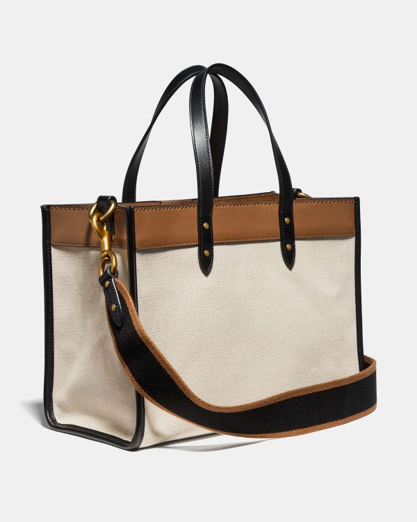 coach field tote 30 with coach badge