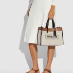coach field tote 30 with coach badge