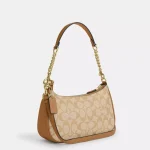 coach teri shoulder bag in signature canvas