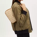 coach teri shoulder bag in signature canvas