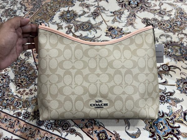 coach laurel shoulder bag