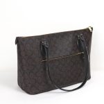 coach gallery tote in signature canvas