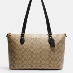 coach gallery tote in signature canvas