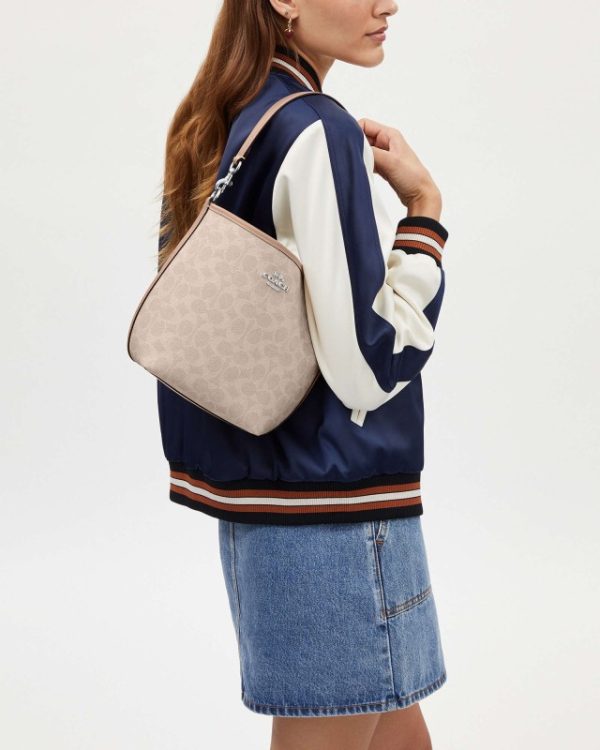 coach city bucket in signature canvas