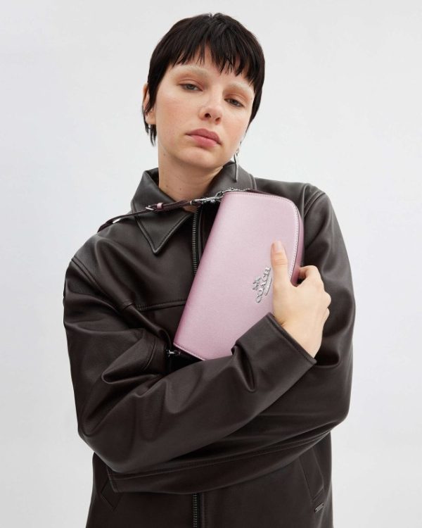 coach andrea shoulder bag