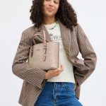 coach mollie tote 25 in signature canvas