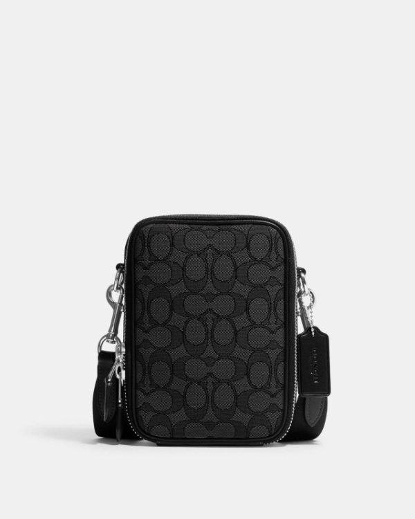 coach stanton crossbody in signature jacquard