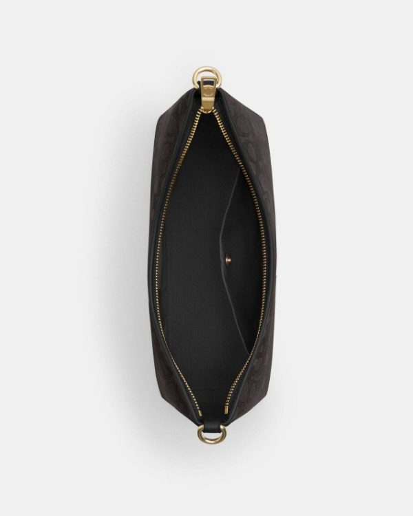 coach laurel shoulder bag in signature canvas