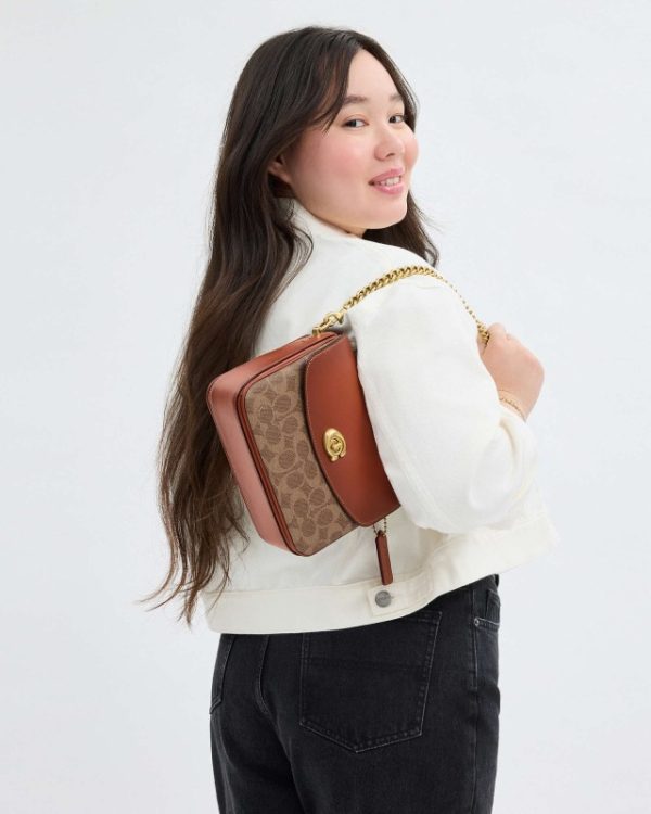 coach cassie crossbody bag 19 in signature canvas