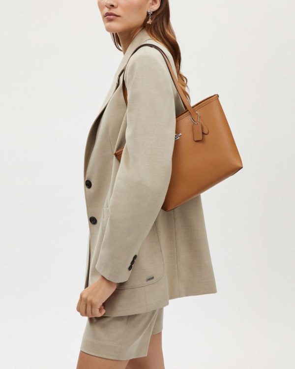 coach small city tote bag